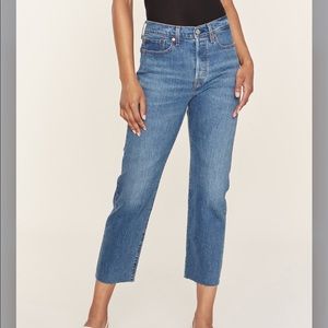 Levi’s Wedgie Straight jeans sz 25 “Love Triangle”